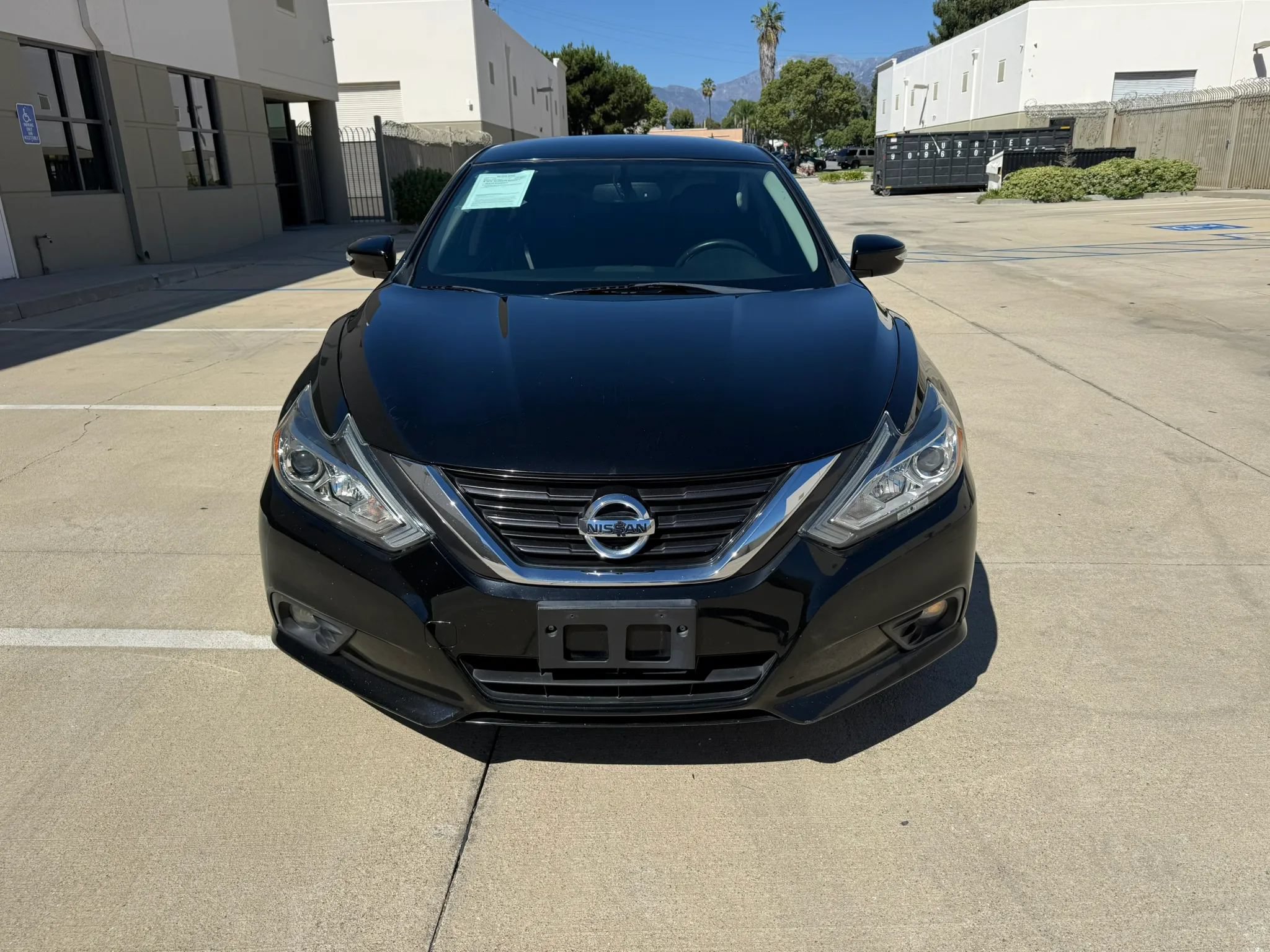 Used 2018 Nissan Altima 2.5 SL FWD image 2