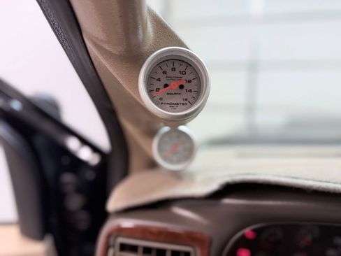 Used 2001 Ford Excursion Limited image 24