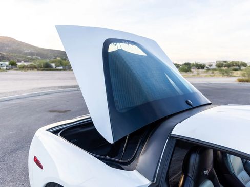 Used 2008 Chevrolet Corvette Coupe w/ Preferred Equipment Group image 7