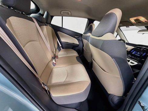 Used 2017 Toyota Prius Two w/ Prius Two Safety Plus Package FWD image 26