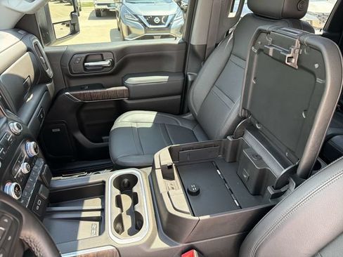 Used 2022 GMC Sierra 2500 Denali AWD/4WD image 22