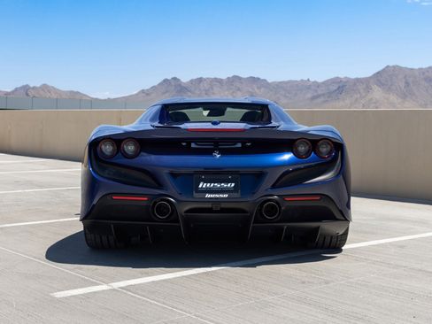 Used 2022 Ferrari F8 Tributo RWD image 39