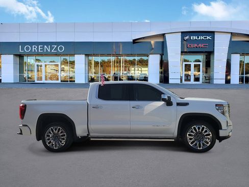 Used 2024 GMC Sierra 1500 Denali Ultimate AWD/4WD image 4