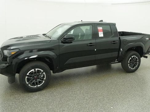 New 2026 Toyota Tacoma TRD Sport image 5