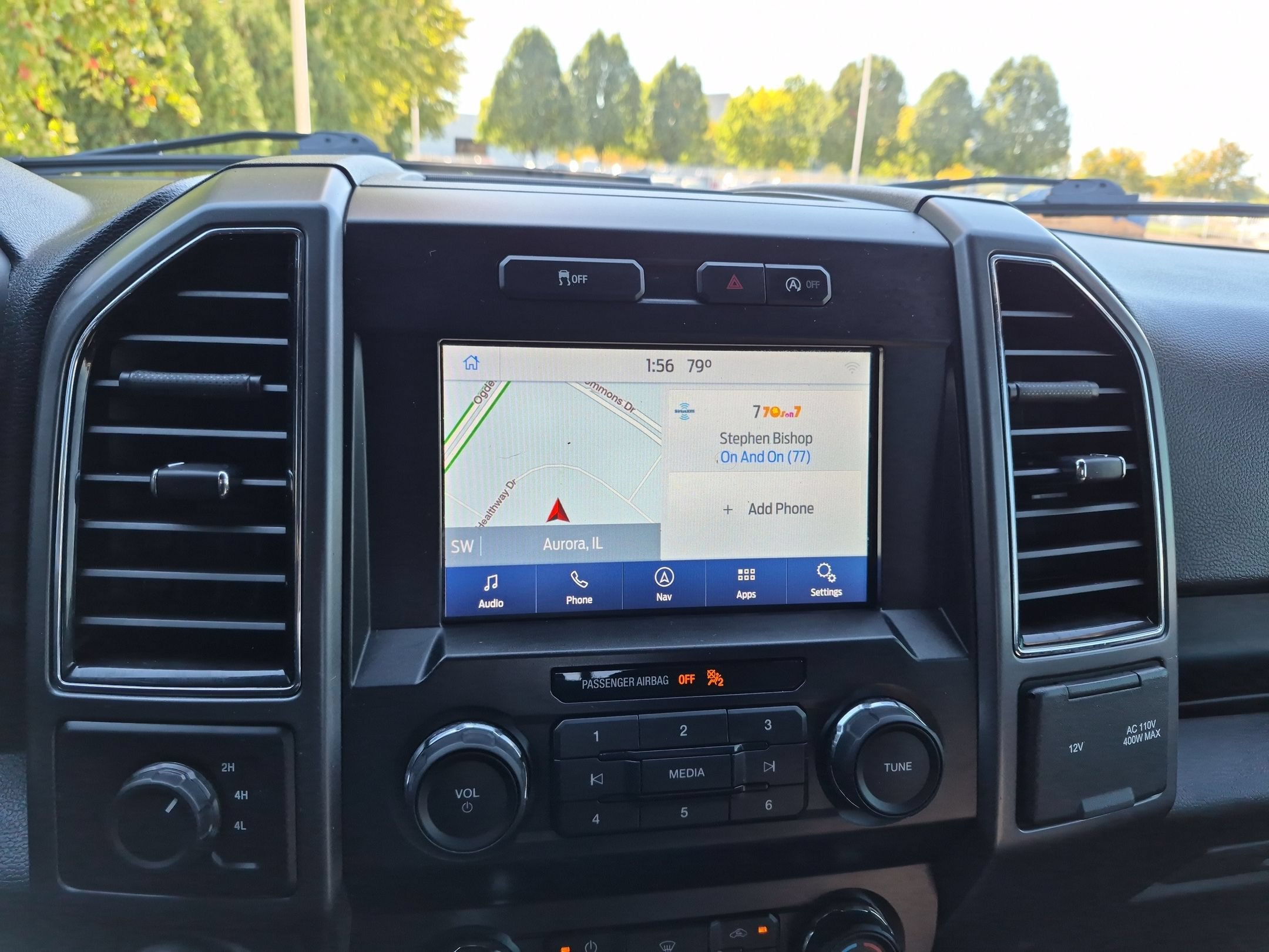 Used 2019 Ford F150 XLT w/ Equipment Group 302A Luxury AWD/4WD image 16