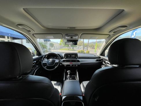 Used 2021 Kia Telluride S FWD image 12