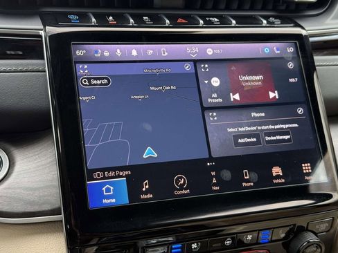 Used 2023 Jeep Grand Cherokee 4WD 4xe w/ Luxury Tech Group II image 16