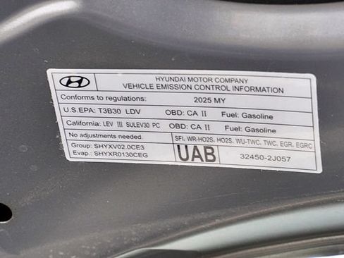 Used 2025 Hyundai Elantra Sport w/ Cargo Package FWD image 33