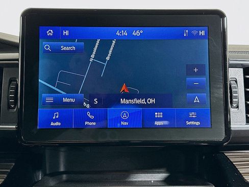 Used 2023 Ford Explorer Limited w/ Equipment Group 301A image 17