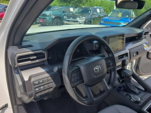 New 2026 Toyota Tacoma SR5 AWD/4WD image 12