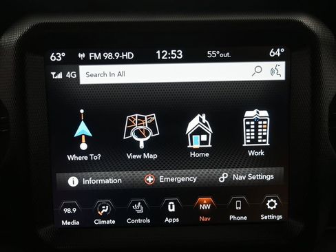 Used 2023 Jeep Wrangler Unlimited Sahara w/ Cold Weather Group AWD/4WD image 15