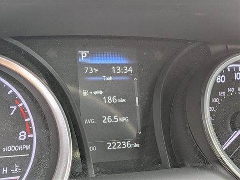 Used 2023 Toyota Camry LE image 4