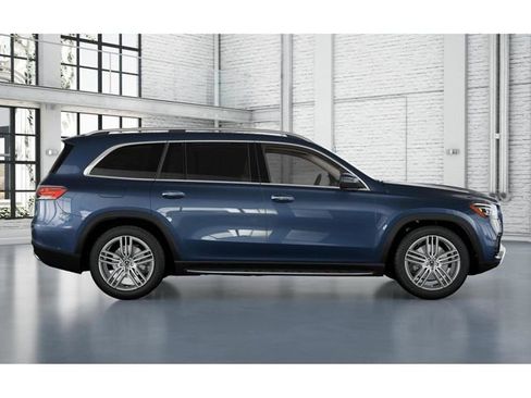 New 2026 Mercedes-Benz GLS 450 4MATIC image 16