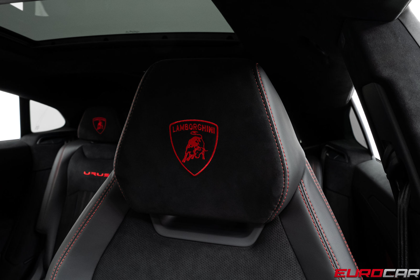 Used 2023 Lamborghini Urus Performante AWD/4WD image 48