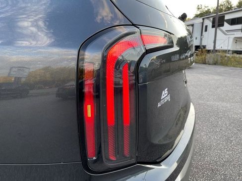 Used 2023 Kia Telluride SX Prestige X-Line image 10