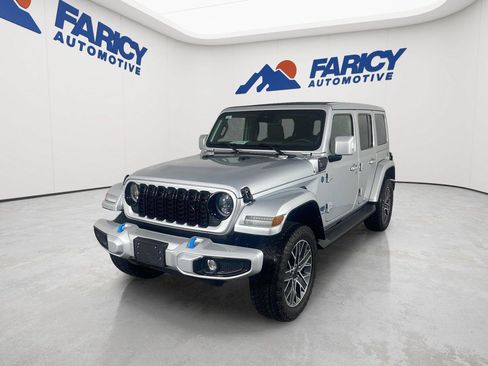 Used 2024 Jeep Wrangler High Altitude AWD/4WD image 2