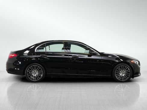Used 2025 Mercedes-Benz C 300 4MATIC Sedan image 7