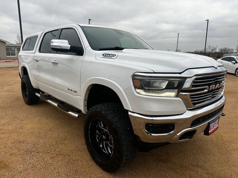 Used 2019 RAM 1500 Laramie image 3