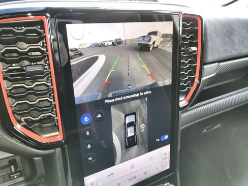 New 2025 Ford Ranger Raptor image 17