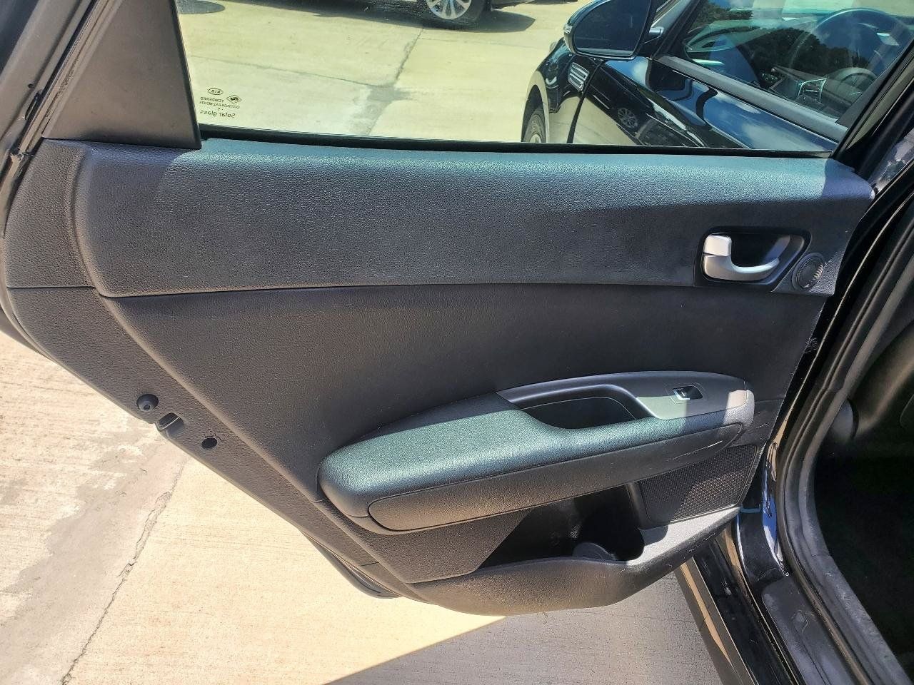 Used 2020 Kia Optima LX FWD image 13