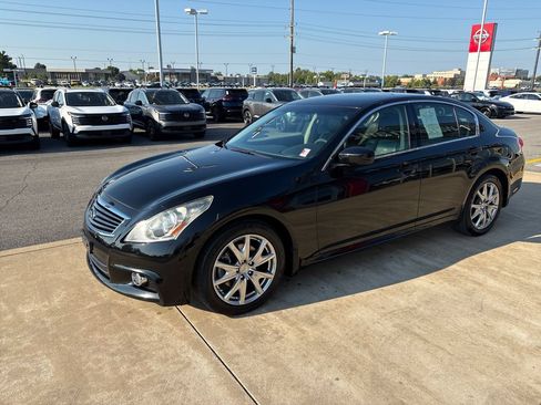 Used 2011 INFINITI G37 x Sedan w/ Premium Pkg AWD/4WD image 1