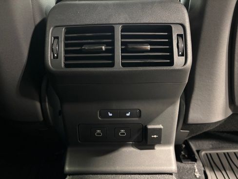 New 2026 Land Rover Range Rover Velar S image 37