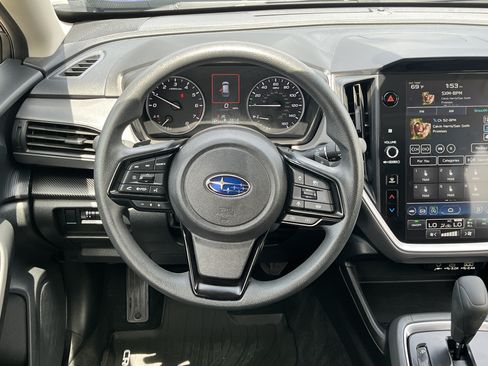 Used 2025 Subaru Crosstrek 2.5i Premium AWD/4WD image 10