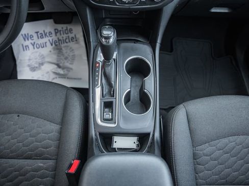 Used 2021 Chevrolet Equinox LT image 31