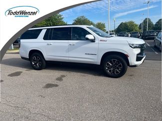 Used 2023 Chevrolet Suburban Z71 w/ Luxury Package AWD/4WD video 1