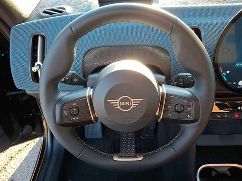 Used 2025 MINI Cooper Countryman SE image 19