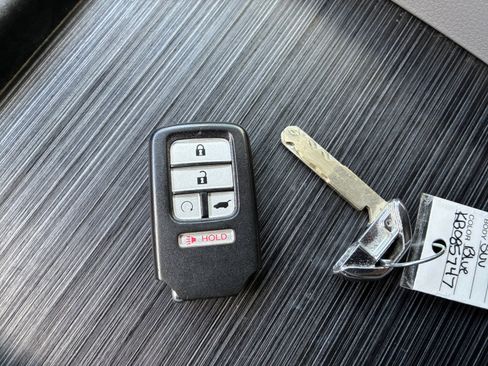 Used 2019 Honda Pilot Elite image 33