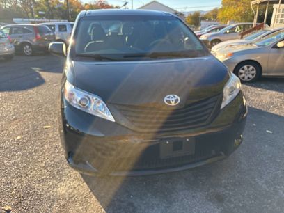 Used 2012 Toyota Sienna