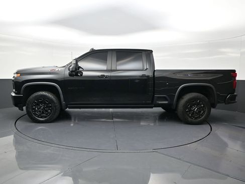 Used 2022 Chevrolet Silverado 2500 LTZ w/ LTZ Plus Package image 2