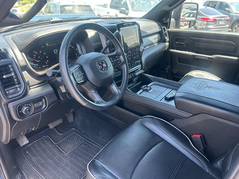 Used 2023 RAM 2500 Limited AWD/4WD image 28