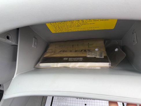 Used 2007 Hyundai Accent GLS image 39