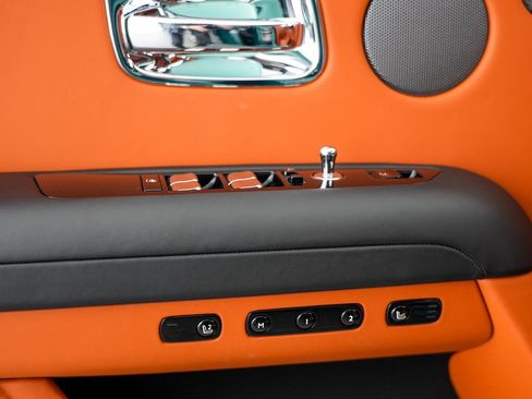 Certified 2025 Rolls-Royce Ghost AWD/4WD image 15