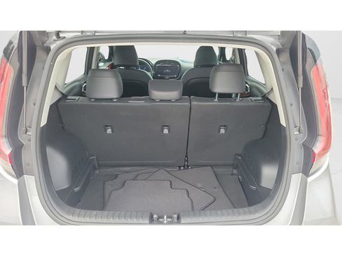 Used 2025 Kia Soul GT-Line FWD image 9