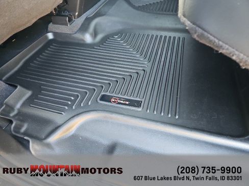 Used 2020 GMC Sierra 3500 SLE AWD/4WD image 24