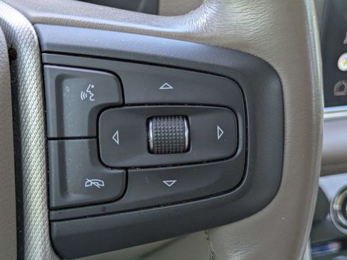 Used 2022 GMC Yukon XL Denali RWD image 22