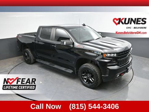 Used 2022 Chevrolet Silverado 1500 LT Trail Boss w/ LT Trail Boss Premium Package AWD/4WD image 1
