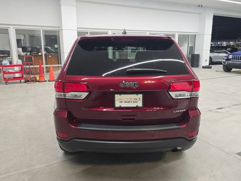 Certified 2022 Jeep Grand Cherokee Laredo X image 5