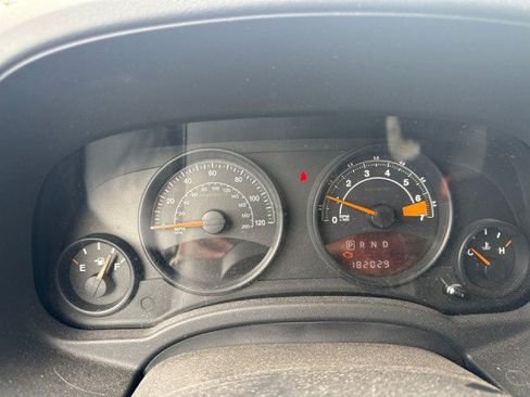 Used 2014 Jeep Patriot Sport AWD/4WD image 6