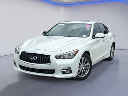 Used 2015 INFINITI Q50 Premium w/ Navigation Package AWD/4WD image 2