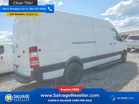 Used 2014 Mercedes-Benz Sprinter 3500 image 4