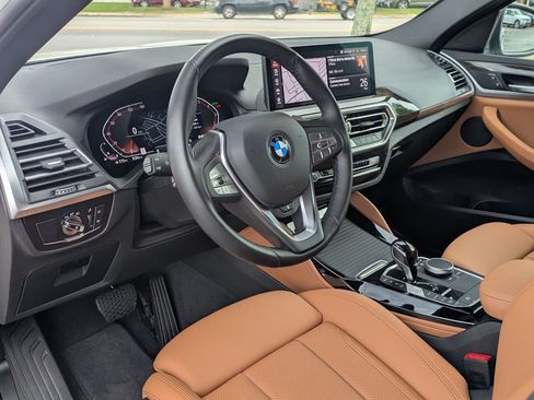 Used 2025 BMW X4 xDrive30i AWD/4WD image 28