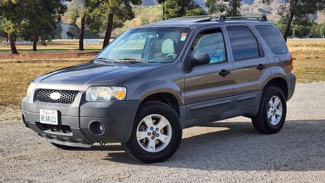 Used 2006 Ford Escape XLT AWD/4WD image 2