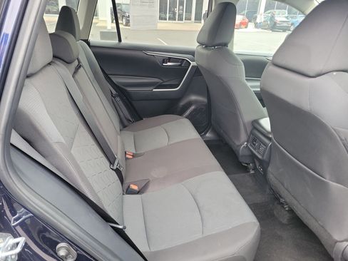 Certified 2025 Toyota RAV4 XLE image 30