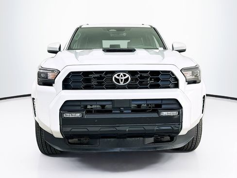 Used 2025 Toyota 4Runner TRD Sport image 2