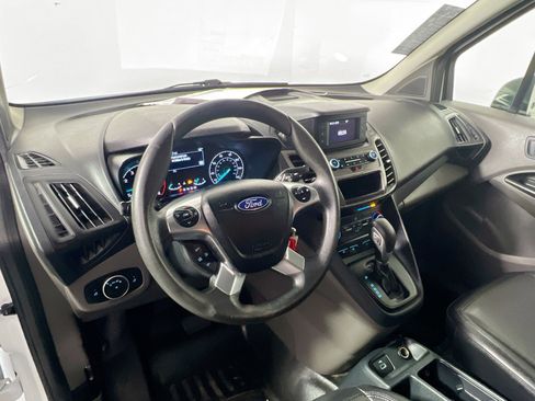Used 2020 Ford Transit Connect XL image 29