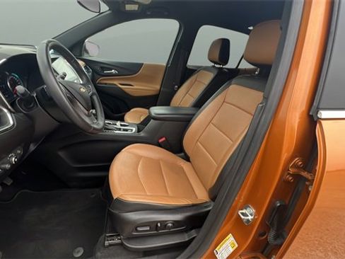 Used 2018 Chevrolet Equinox Premier image 21